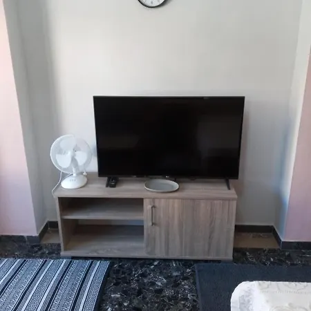 Hrysanthl Apartment *