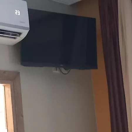 Apartment Hrysanthl *
